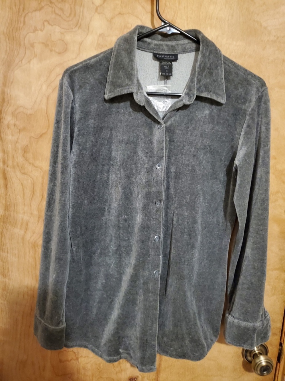 #969 Women's shirt by express